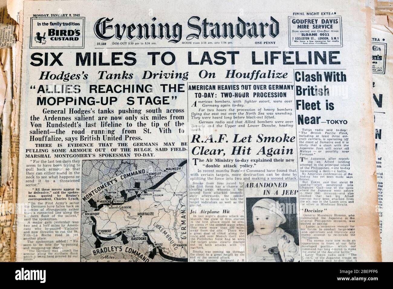 Evening Standard WWII British newspaper headline 8 January 1945 'Six Miles to Last Lifeline' 'Hodges' Tanks Driving on Houffalize'  London England UK Stock Photo