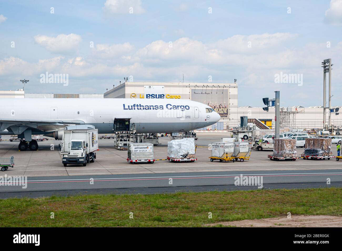 Cargo Hub High Resolution Stock Photography And Images Alamy