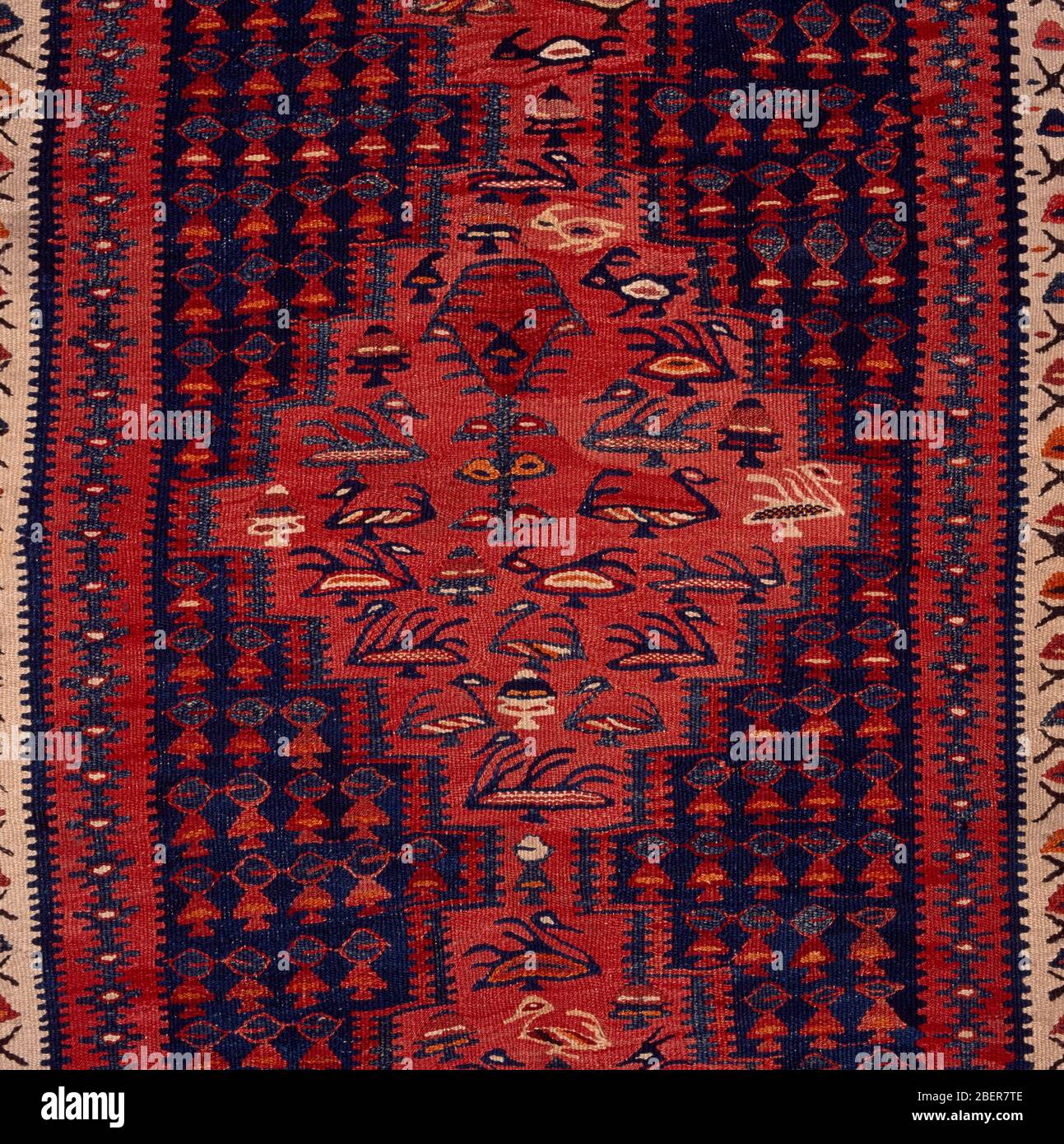 Oriental rug pattern hires stock photography and images Alamy