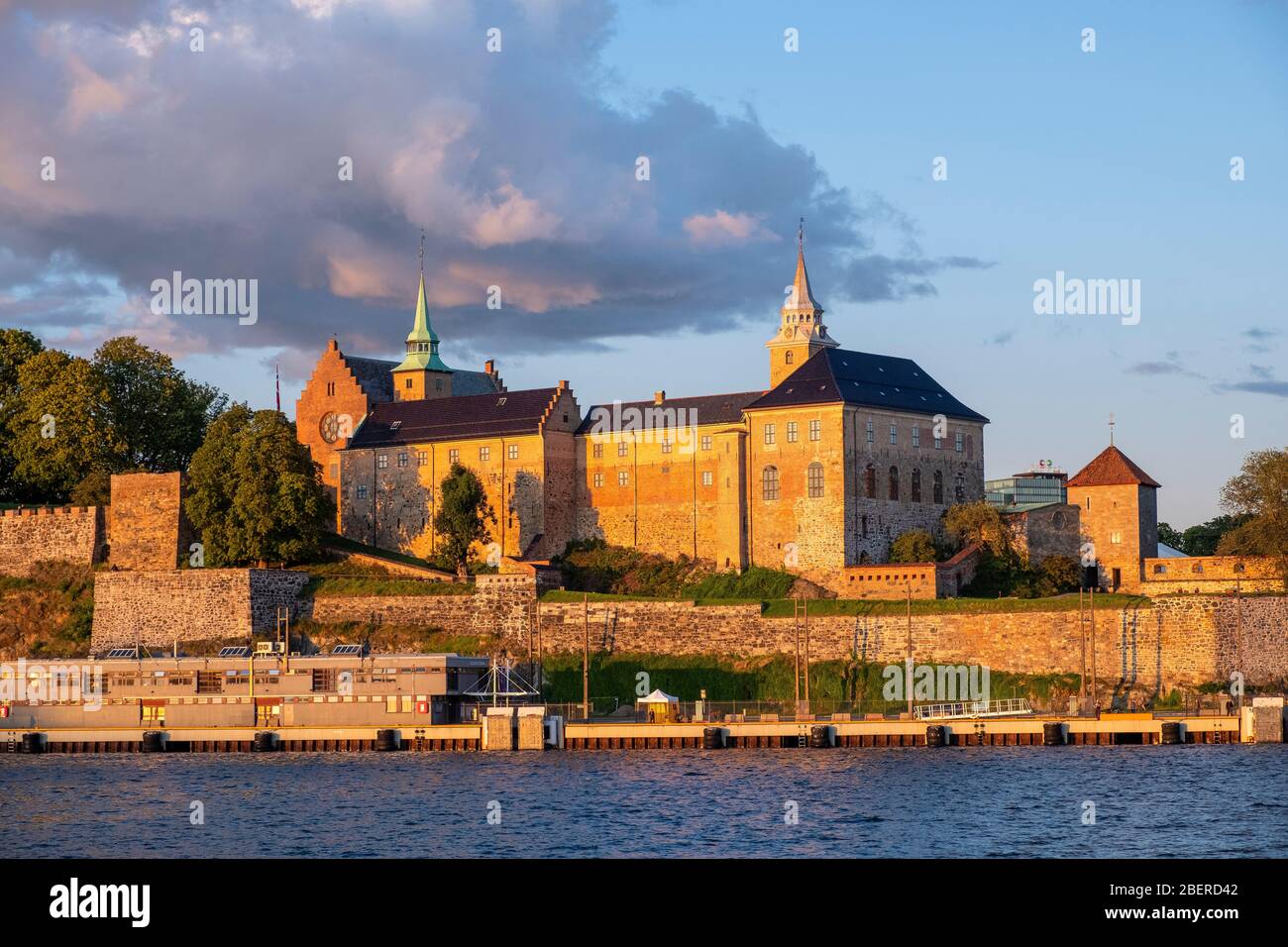 Akershus Fortress High Resolution Stock Photography And Images Alamy akershus-fortress-high-resolution-stock-photography-and-images-alamy