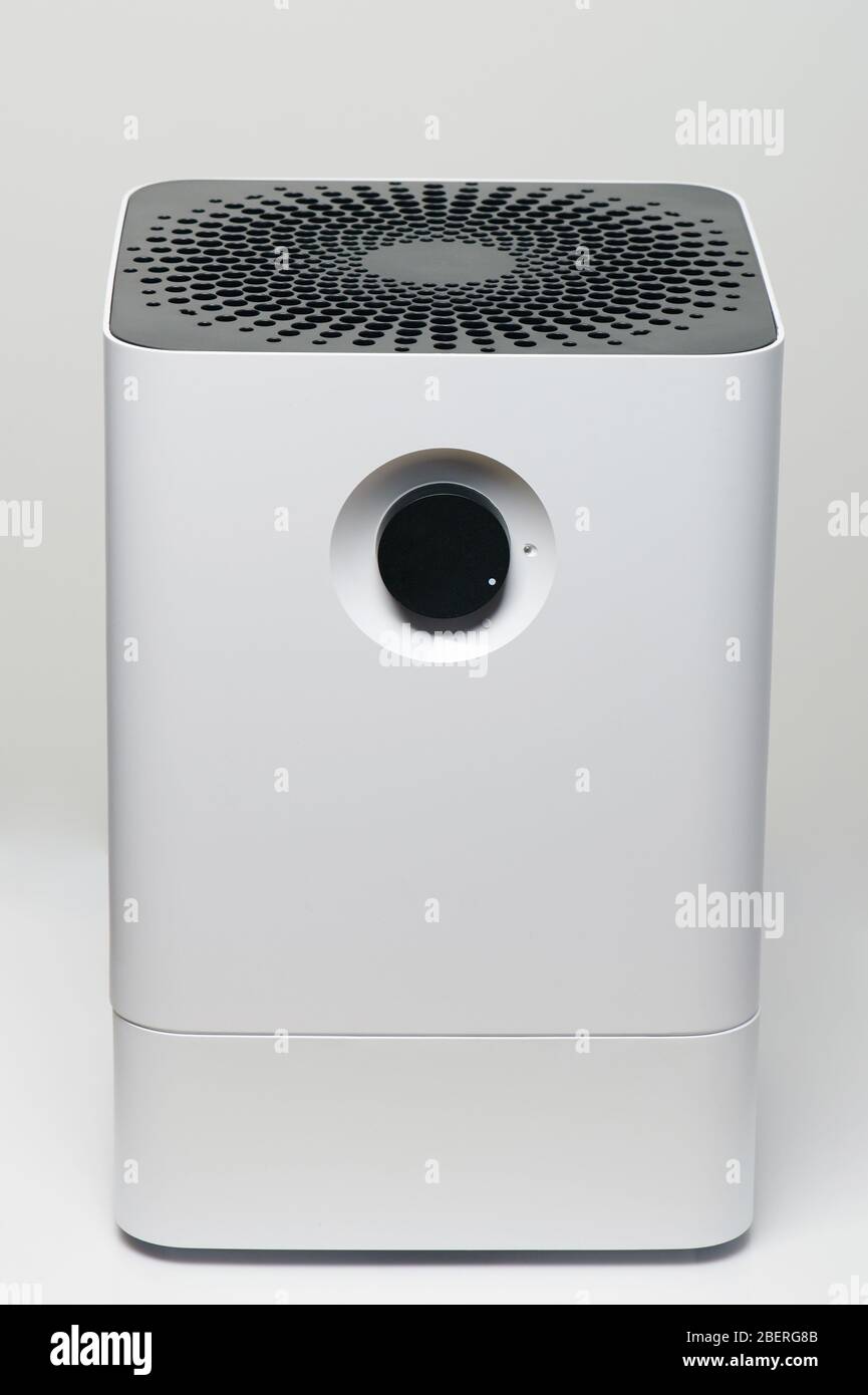 https://c8.alamy.com/comp/2BERG8B/white-plastic-air-washer-isolated-air-cleaner-system-2BERG8B.jpg