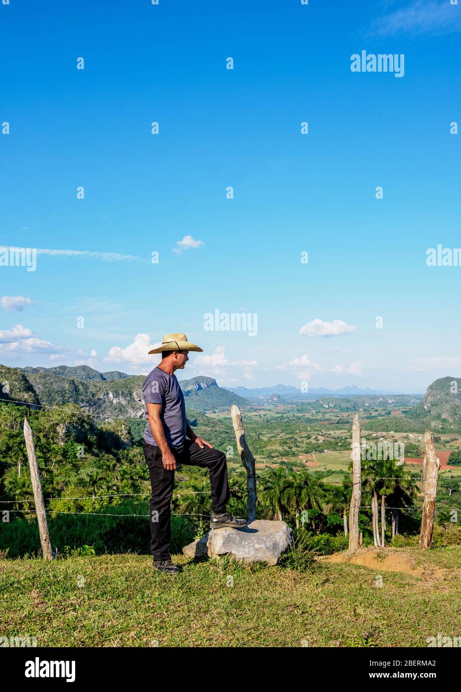 Farmer at Los Acuaticos Mount, Vinales Valley, UNESCO World Heritage