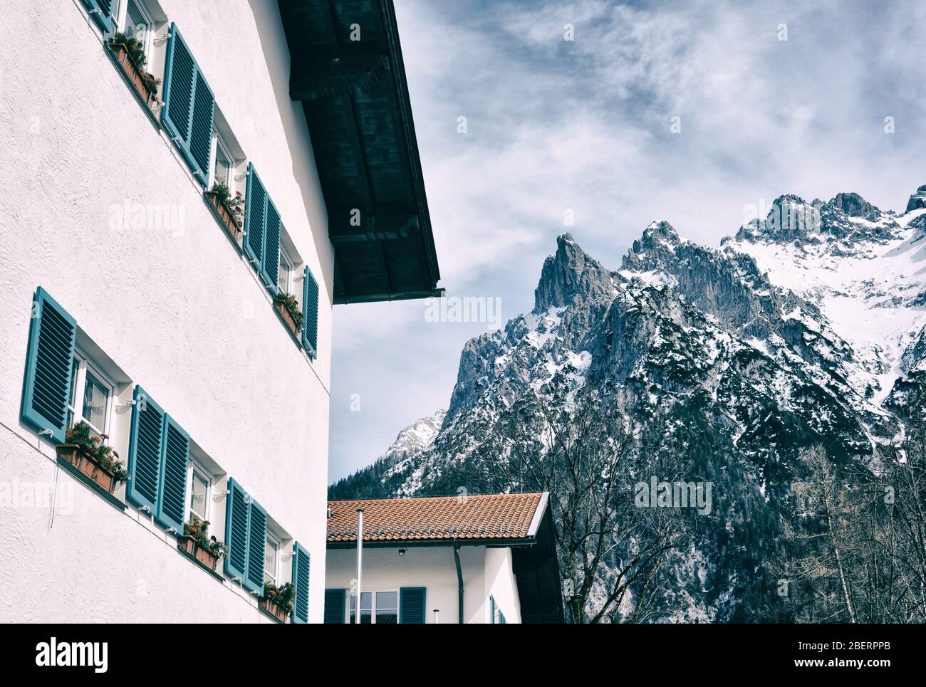 Alp Mountains and traditional Houses in Mittenwald, Germany Stock Photo Alamy