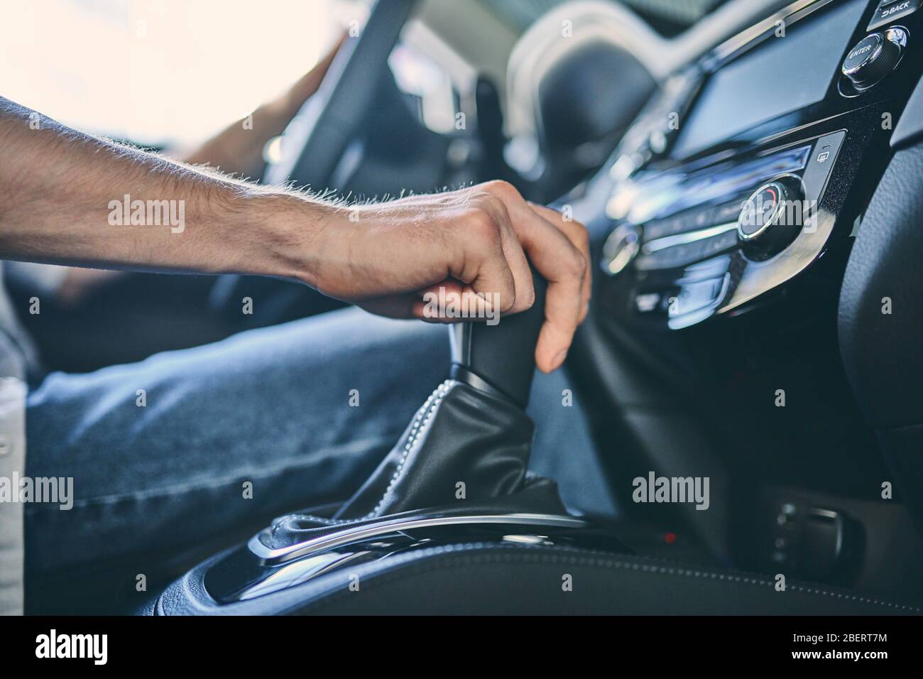 Hand shift gearbox hi-res stock photography and images - Alamy