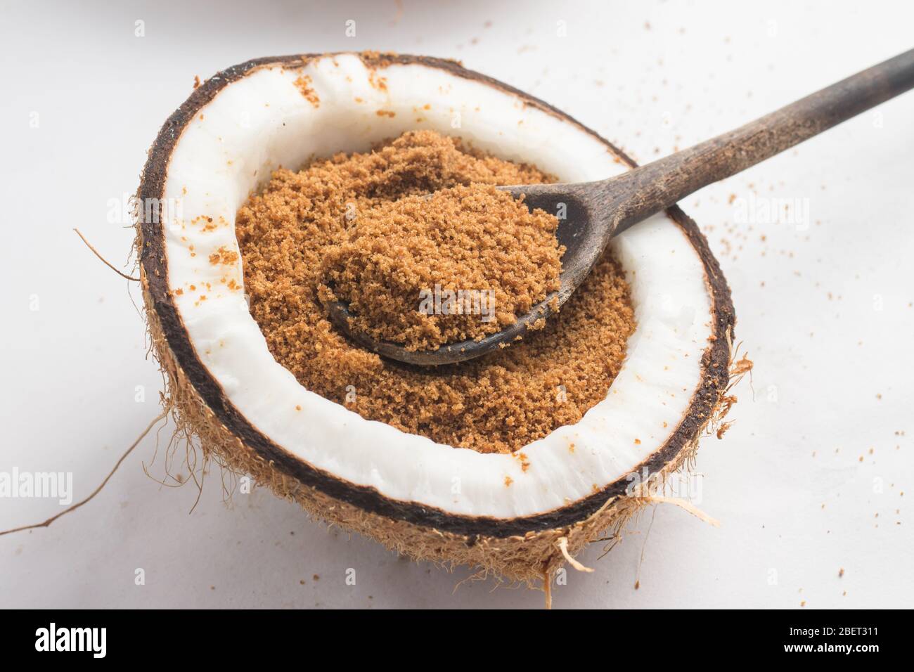 Coconut Sugar on white background. Low Glycemic Index Stock Photo Alamy