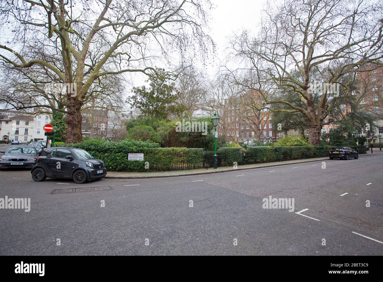 Kensington garden square hires stock photography and images Alamy