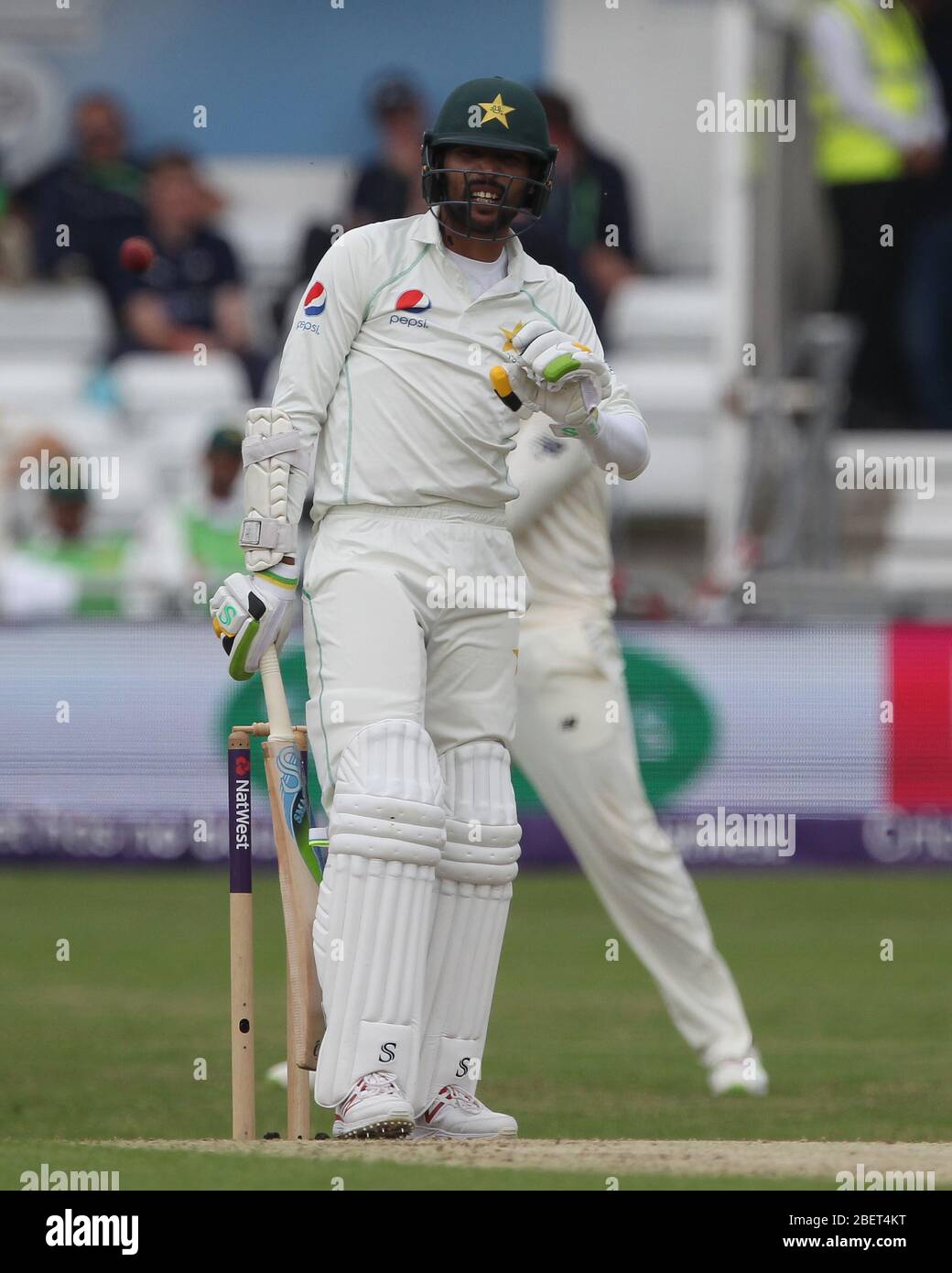 LEEDS, UK - JUNE 1ST Mohammed Amir of Pakistan during the first day of the Second Nat West Test match between England and Pakistan at Headingley Cricket Ground, Leeds on Friday 1st June 2018. (Credit: Mark Fletcher | MI News) Stock Photo