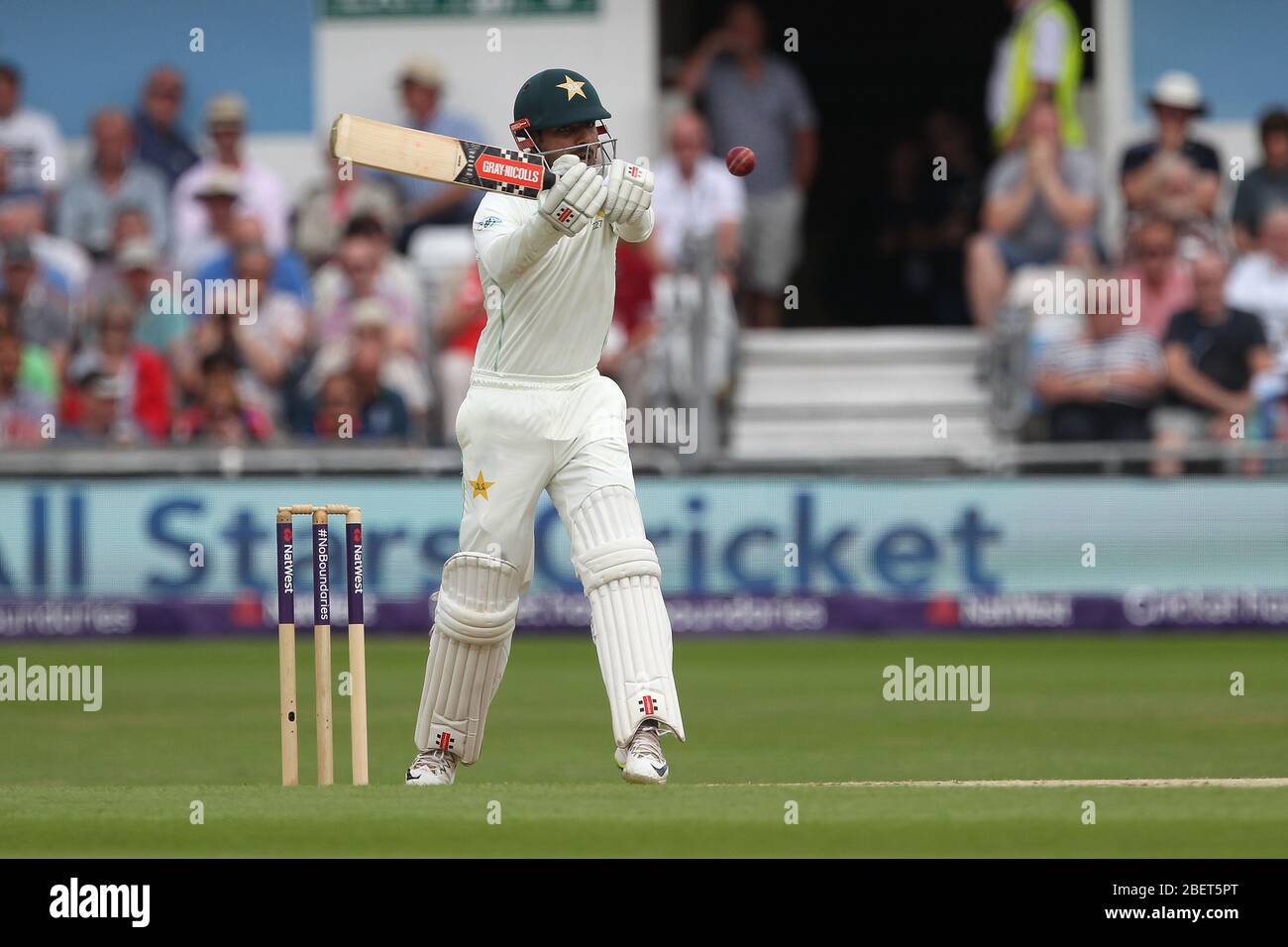 LEEDS, UK - JUNE 3rd Shadab Khan of Pakistan batting during the third day of the Second Nat West Test match between England and Pakistan at Headingley Cricket Ground, Leeds on Sunday 3rd June 2018. (Credit: Mark Fletcher | MI News) Stock Photo