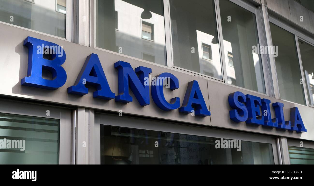 Milan, Italy - 22 February 2020: Banca Sella logo, the facade of the bank  building on the streets of Milan Stock Photo - Alamy