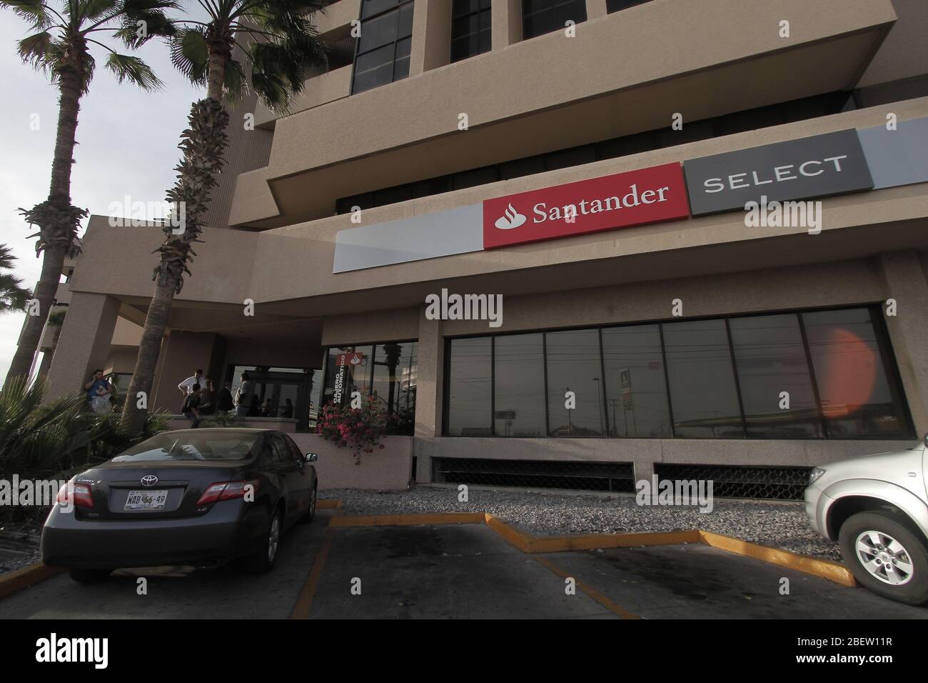 Banco Santander, Business