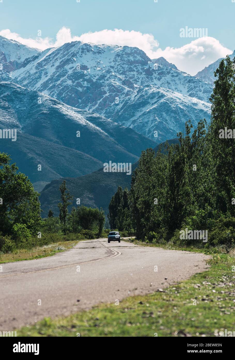 Andean mountain hi-res stock photography and images - Alamy