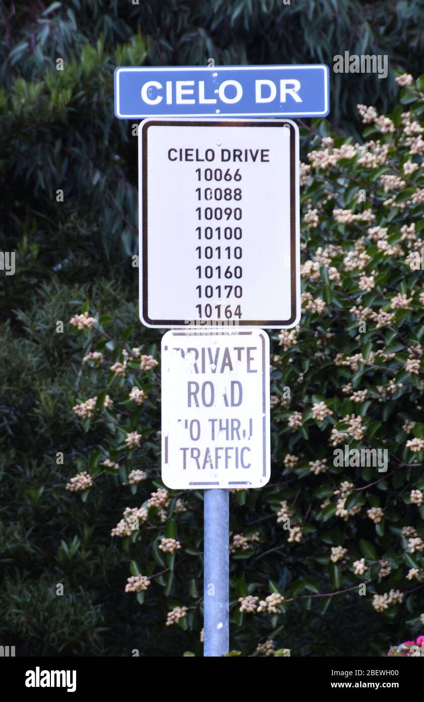 Beverly Hills, California, USA 15th April 2020 A general view of atmosphere of Cielo Drive where Shaton Tate Lived and Mansion Murders took place on 10050 Cielo Drive in Beverly Hills, California, USA. Photo by Barry King/Alamy Stock Photo Stock Photo