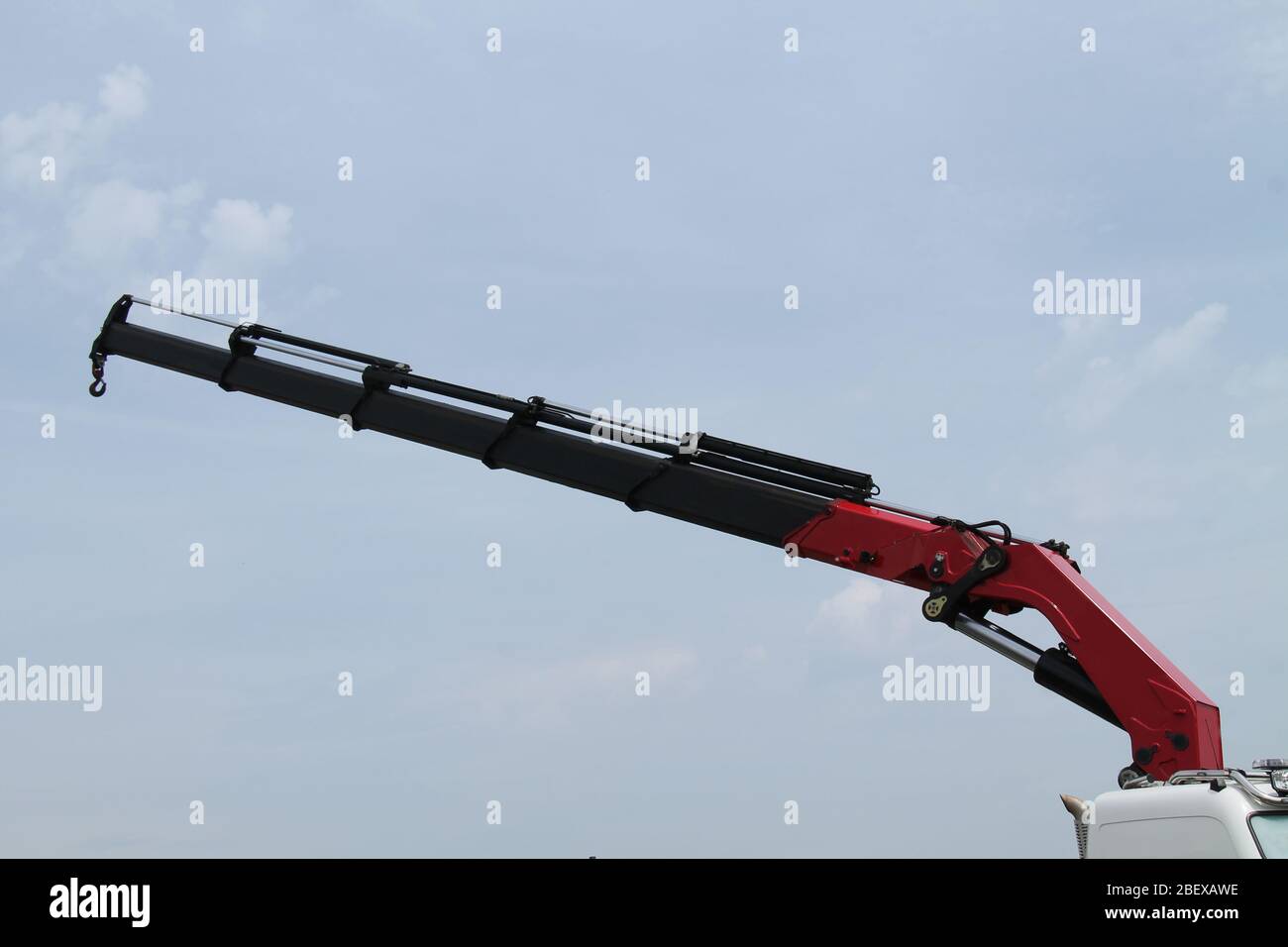 The Telescopic Arm of a Lorry Mounted Hydraulic Crane Stock Photo Alamy