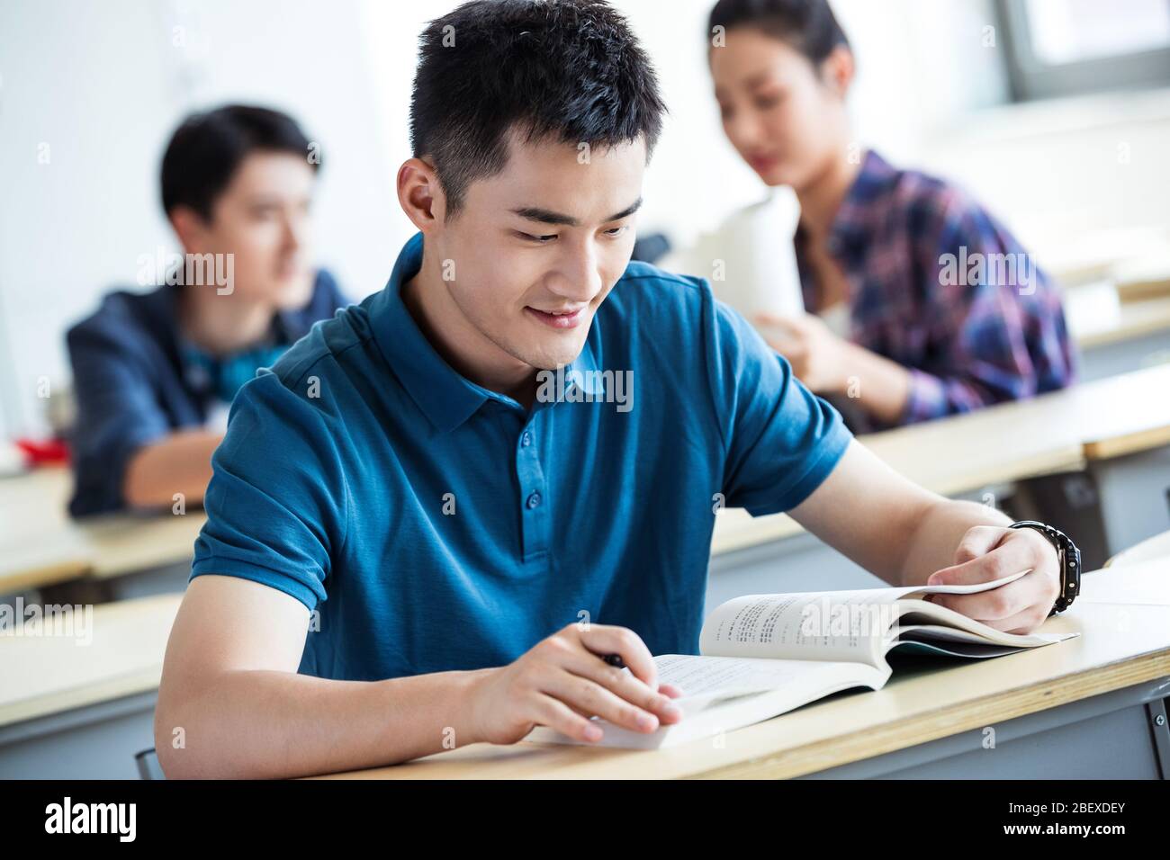 College students' classroom learning Stock Photo - Alamy