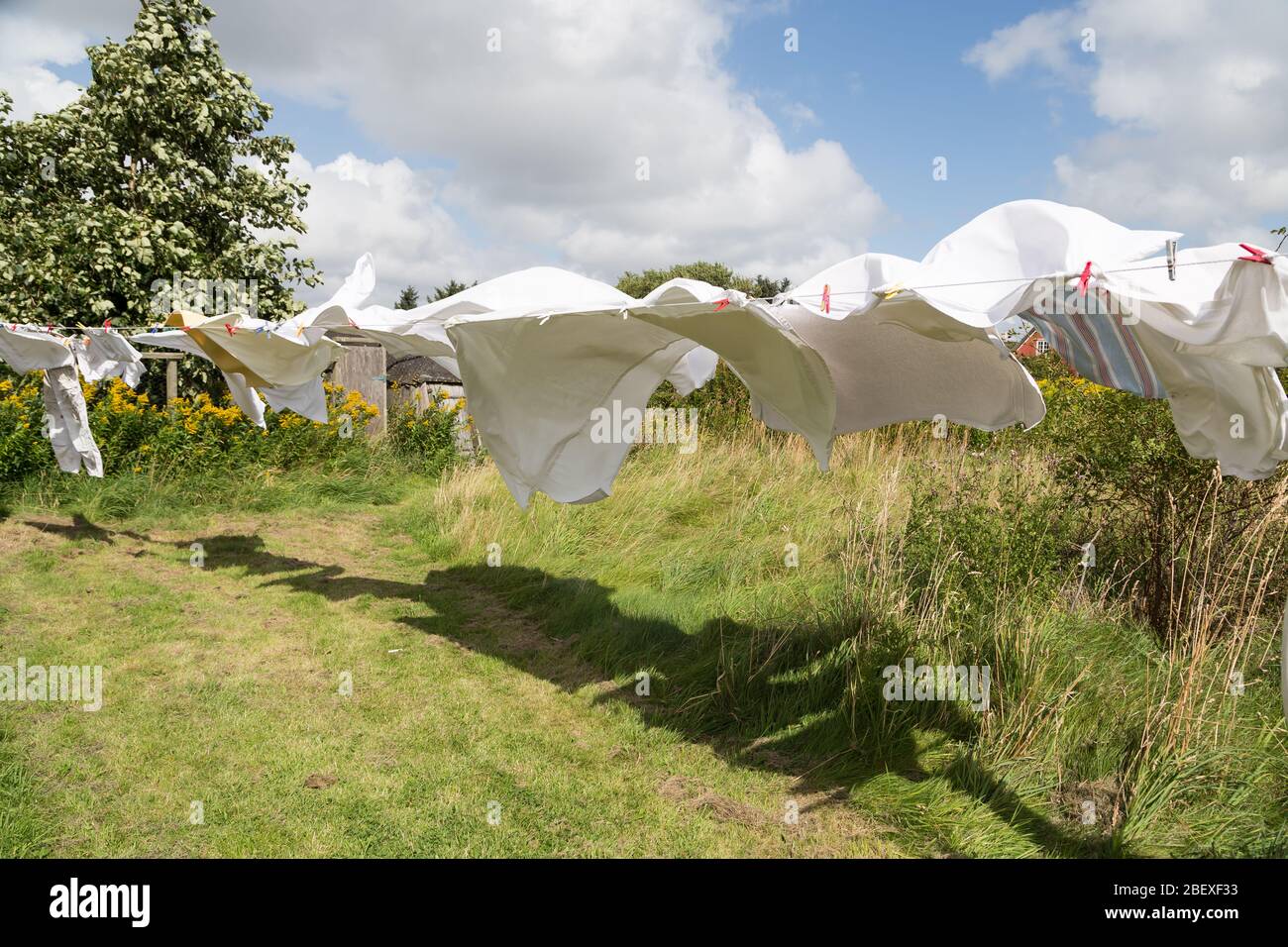 Clothes Line Blowing High Resolution Stock Photography And Images Alamy