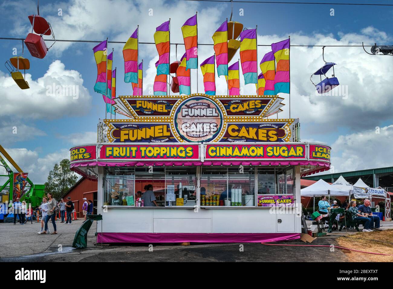 Carnival vendor midway hires stock photography and images Alamy