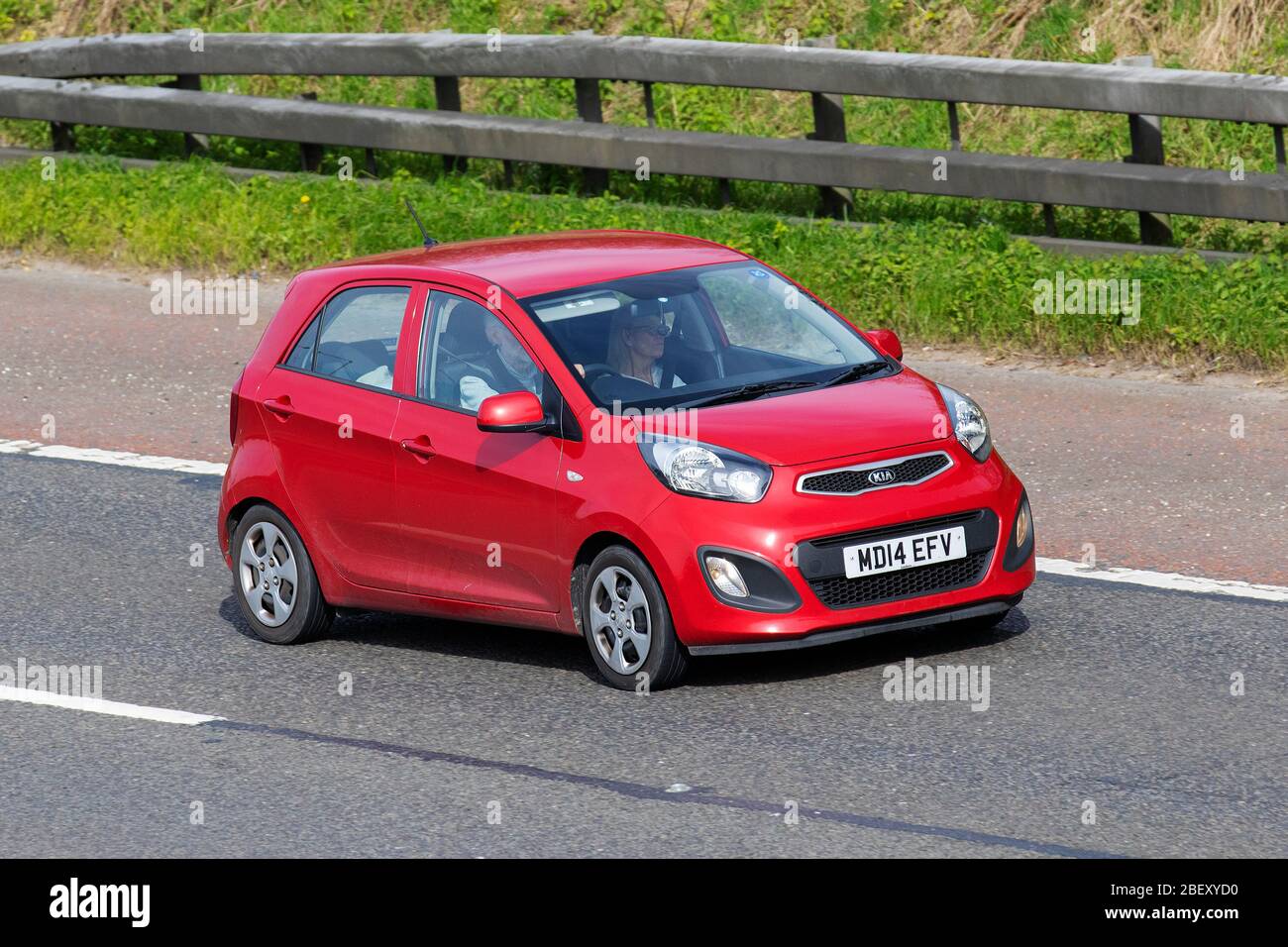 Red kia picanto cars hi-res stock photography and images - Alamy
