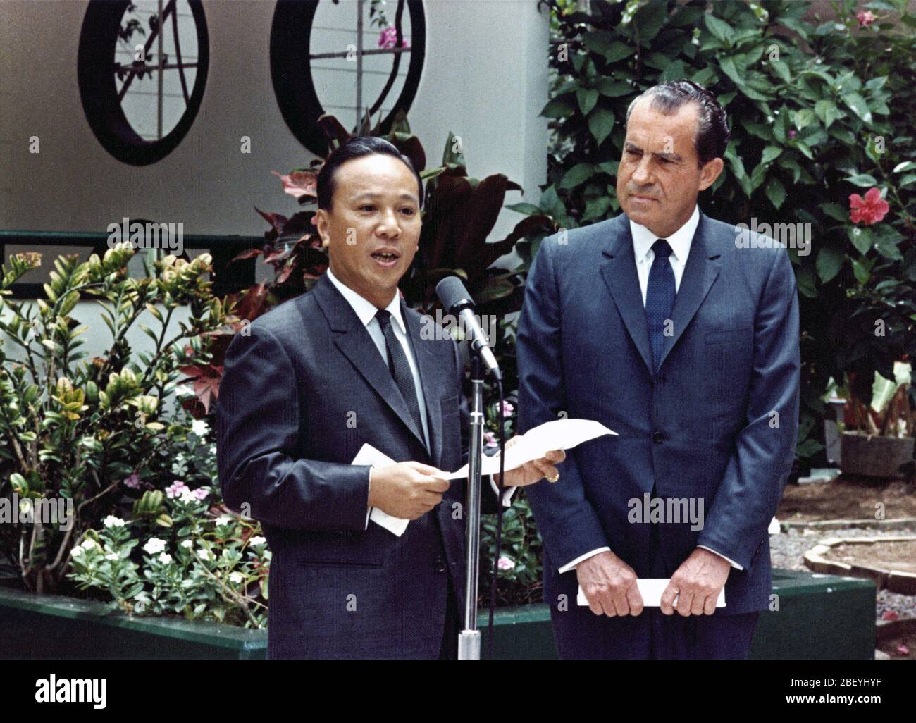 President Richard Nixon and South Vietnam's President Nguyen Van Thieu Stock Photo