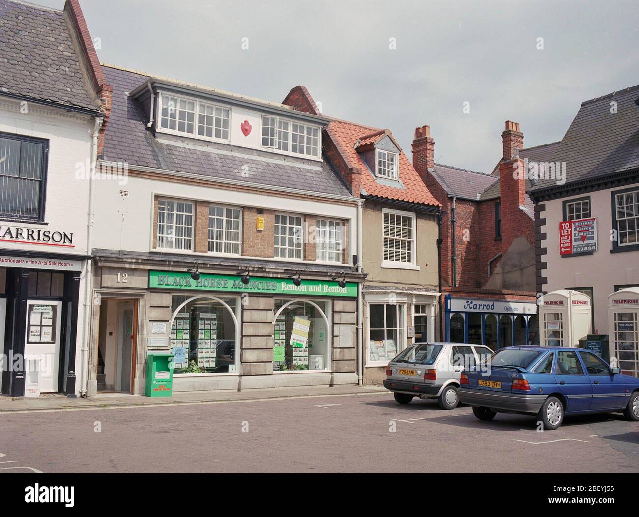 1993, Beverley market Square, East Yorkshire, Northern England, UK