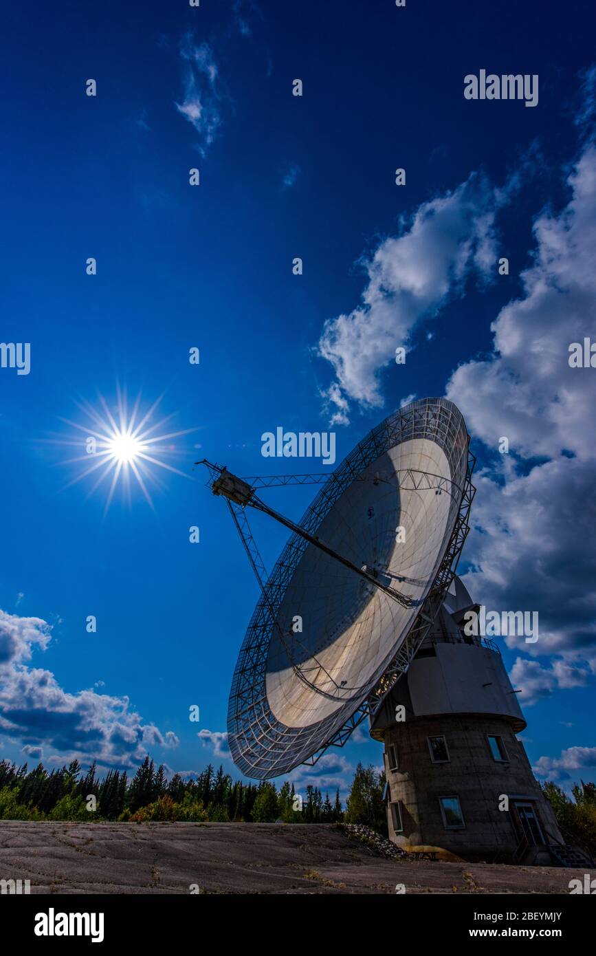 Radio telescope dish at Algonquin Radio Observatory, Algonquin Provincial Park, Nipissing Township, Ontario, Canada Stock Photo