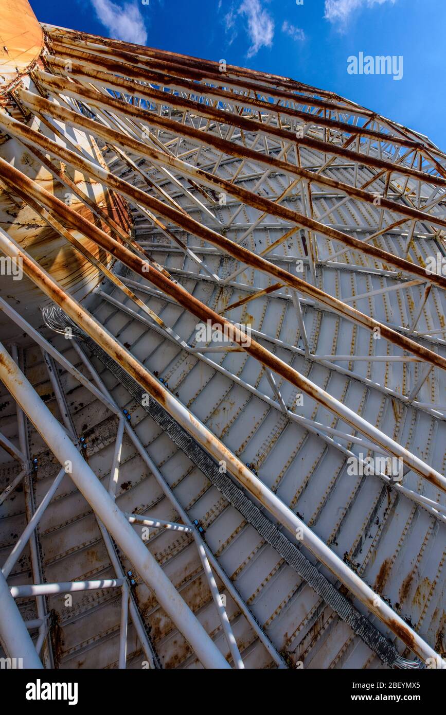 Radio telescope dish at Algonquin Radio Observatory, Algonquin Provincial Park, Nipissing Township, Ontario, Canada Stock Photo