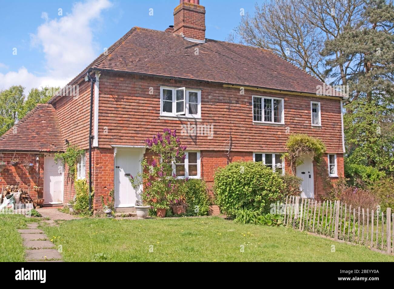 Leeds Village Kent, House Stock Photo Alamy
