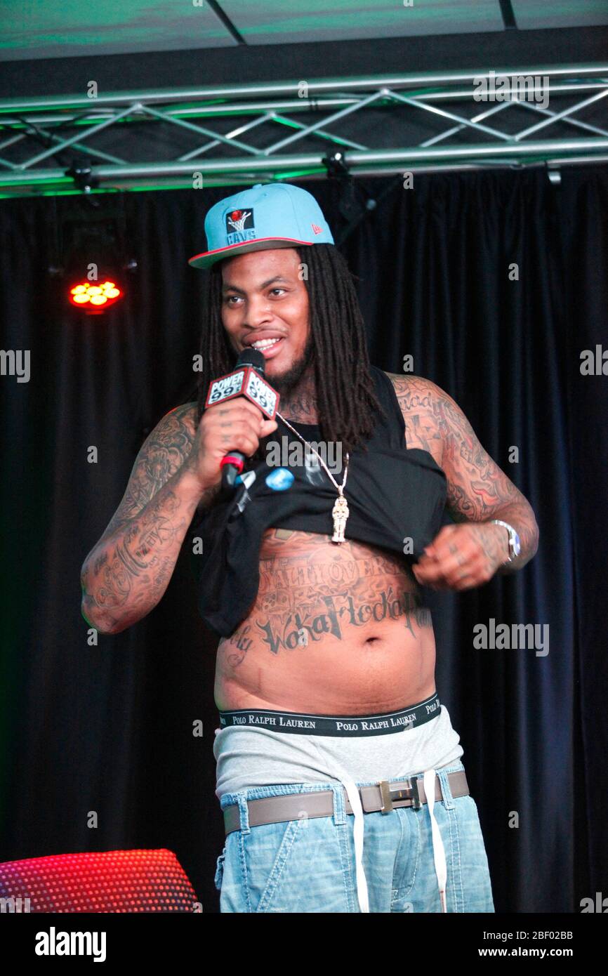 Waka Flocka Albino Brother - Waka Flocka Flame’s Height: The Rapper’s Towering Presence