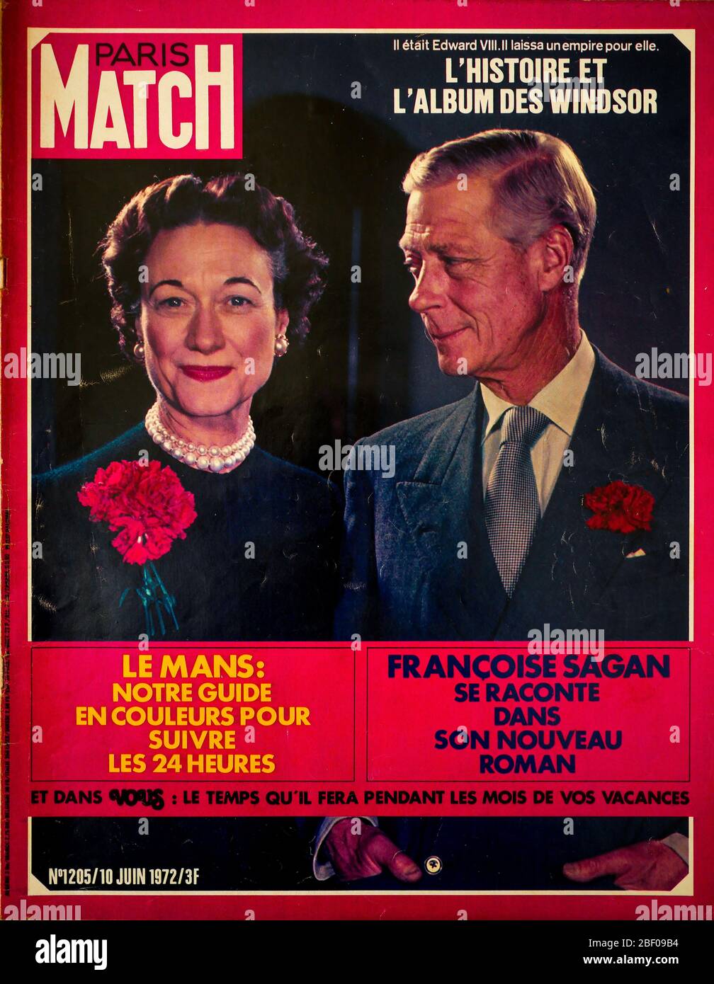 Frontpage of French news and people magazine Paris-Match, n° 1205, The Windsor spouses, 1972, France Stock Photo