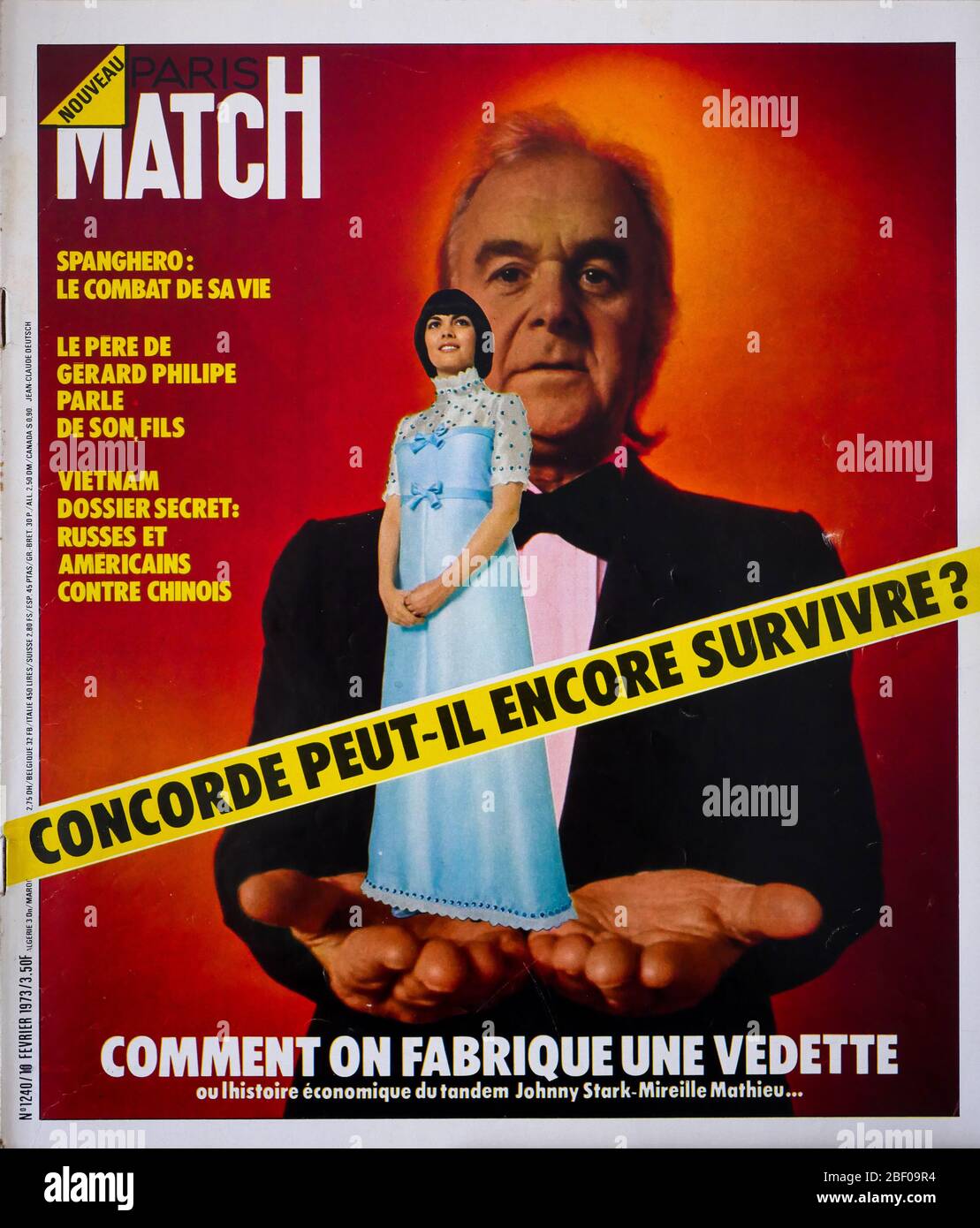 Frontpage of French news and people magazine Paris-Match, n° 1240, Johnny Stark and french singer Mireille Mathieu, 1973, France Stock Photo