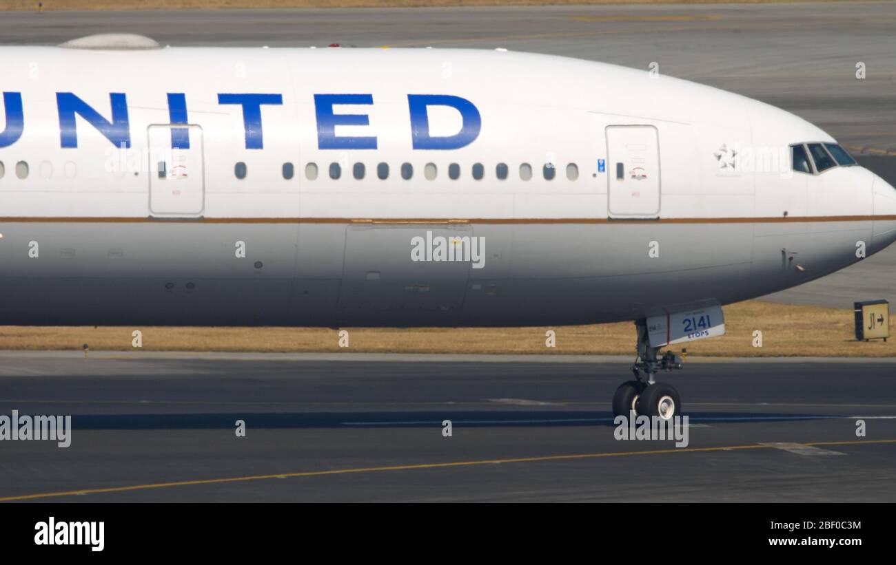 Boeing 777 United Airlines on Hong Kong Stock Photo