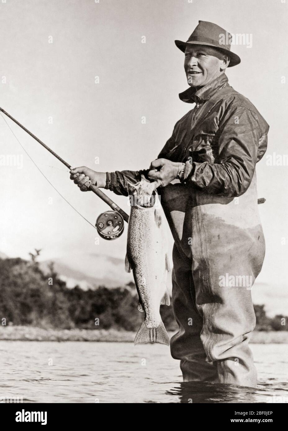1930s fisherman hi-res stock photography and images - Alamy