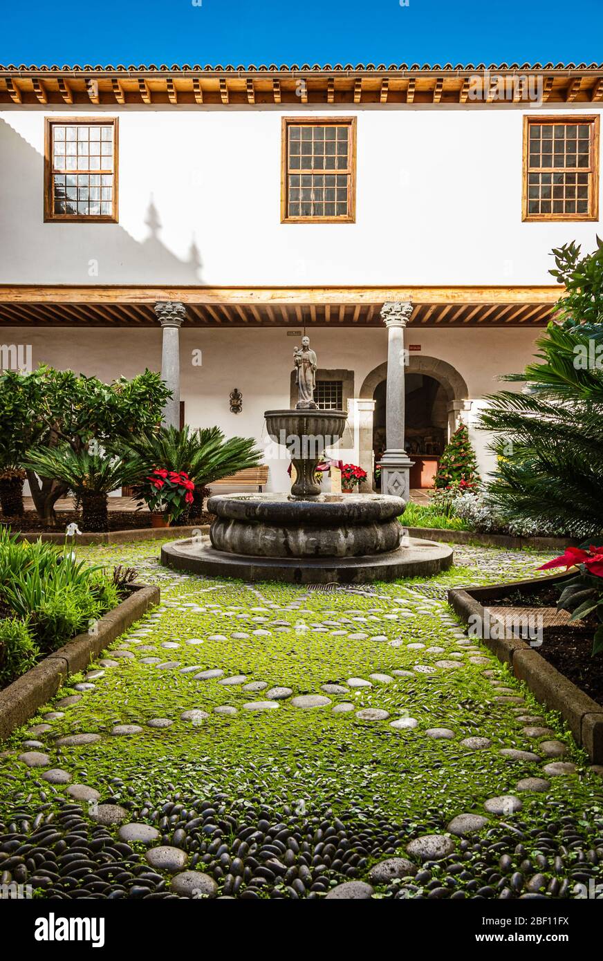 Traditional patio in a Canarian villa in the old town centre of San Cristóbal de la Laguna. Stock Photo