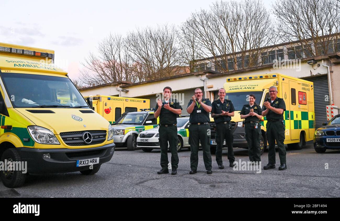 Ambulance staff england hi-res stock photography and images - Alamy