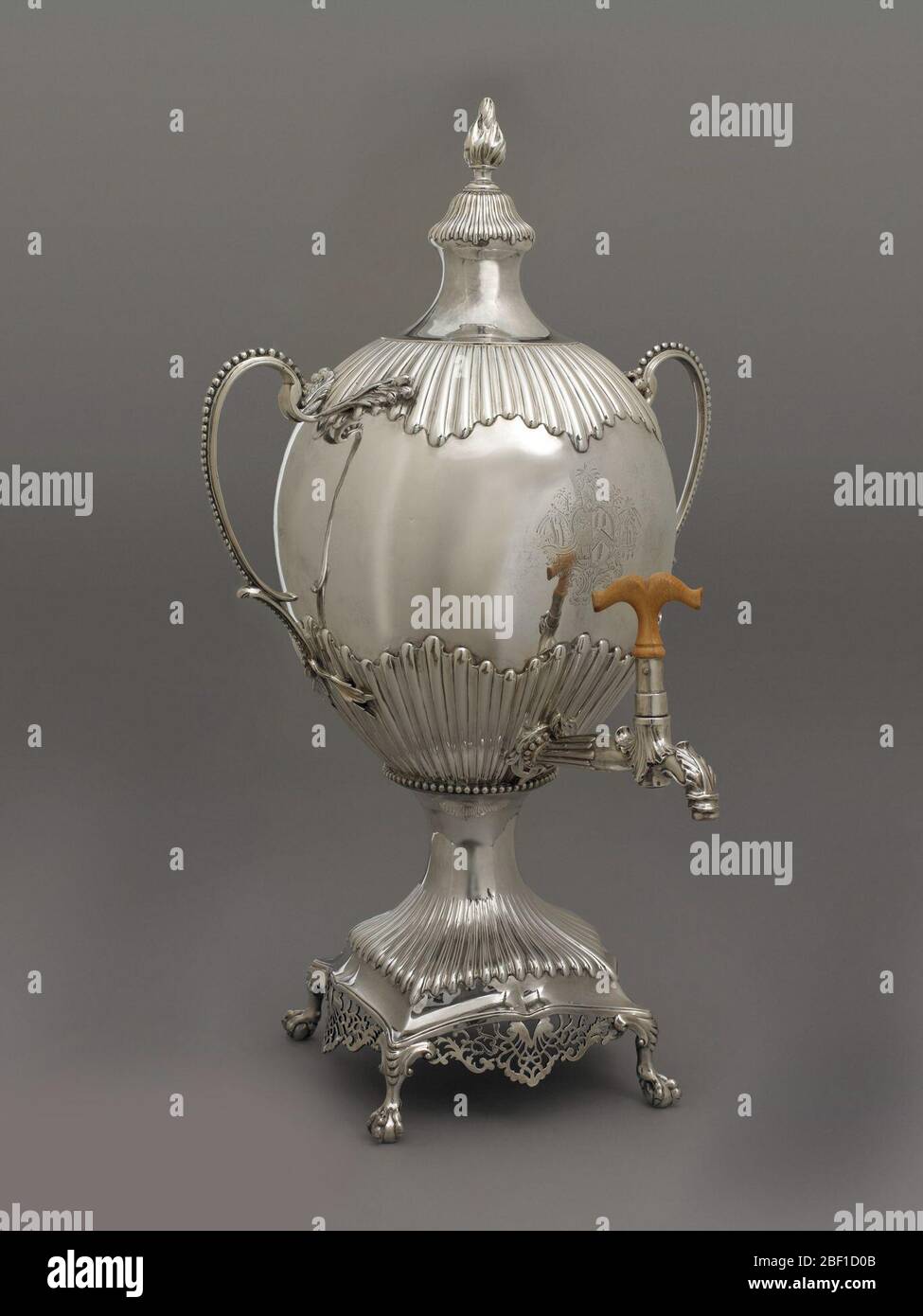 Tea urn hires stock photography and images Alamy