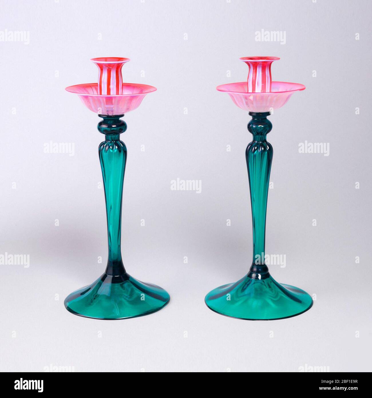 Flared rims hires stock photography and images Alamy