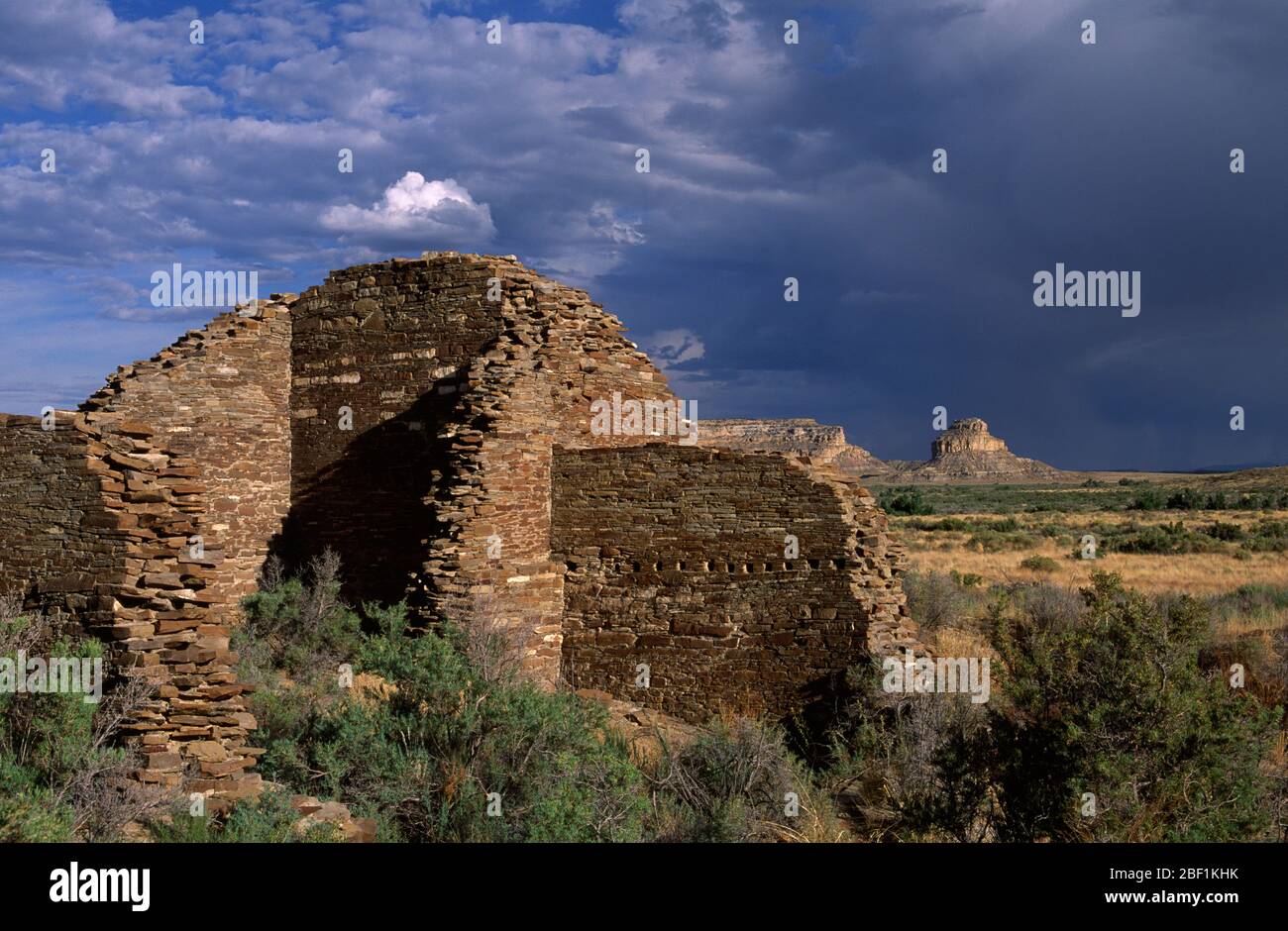Hungo Pavi ruin, Chaco Culture National Historic Park, New Mexico Stock Photo