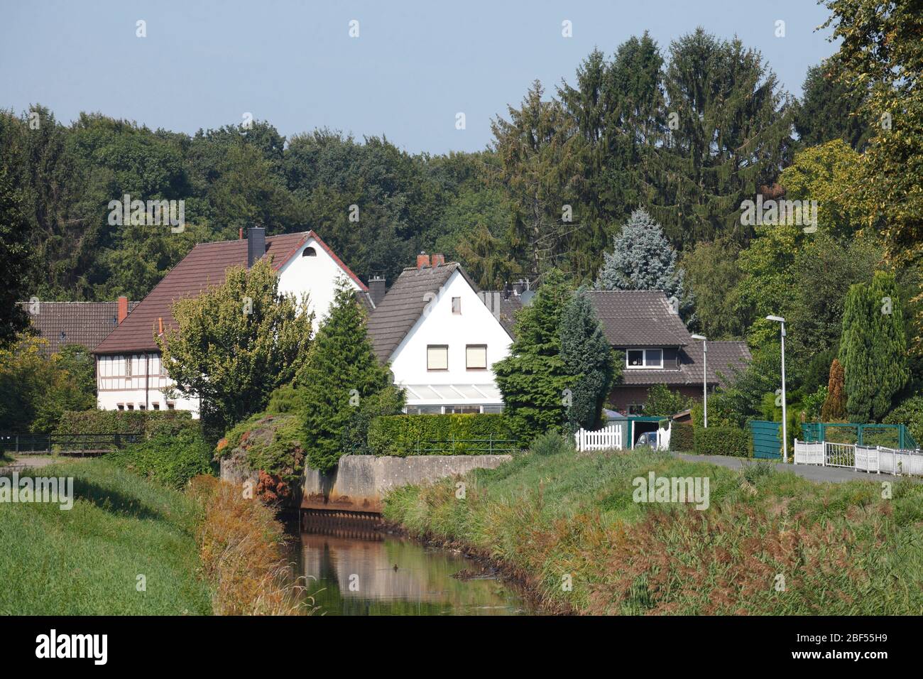 Residential houses on the Wörpe river, Lilienthal, Lower Saxony, Germany, Europe Stock Photo