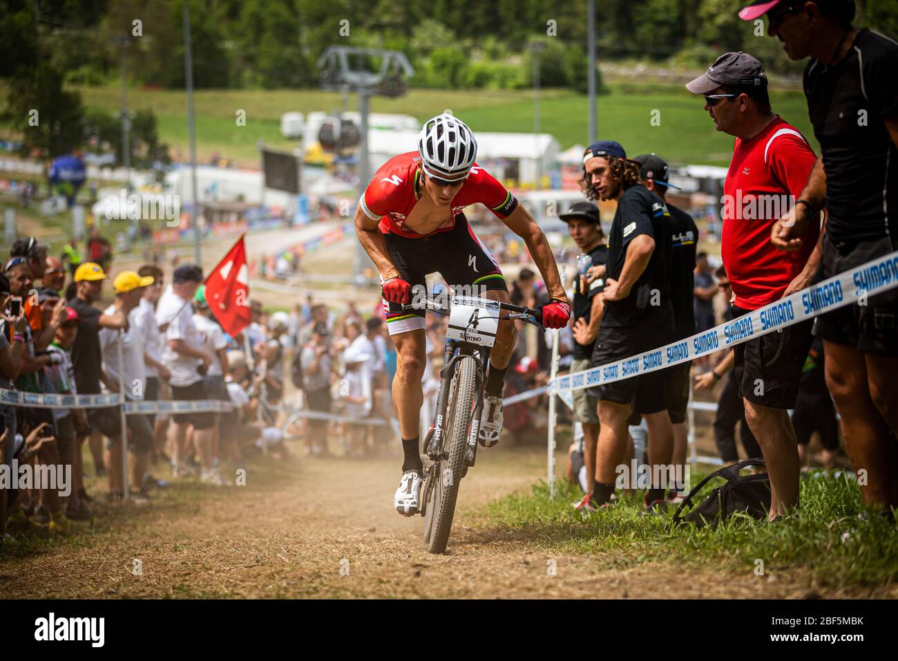 Specialized bike mountain hi-res stock photography and images - Alamy