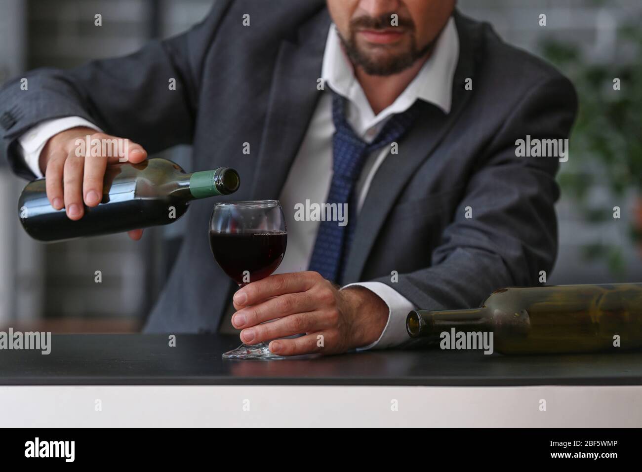 Businessman alcoholic spirits drunk hi-res stock photography and images ...