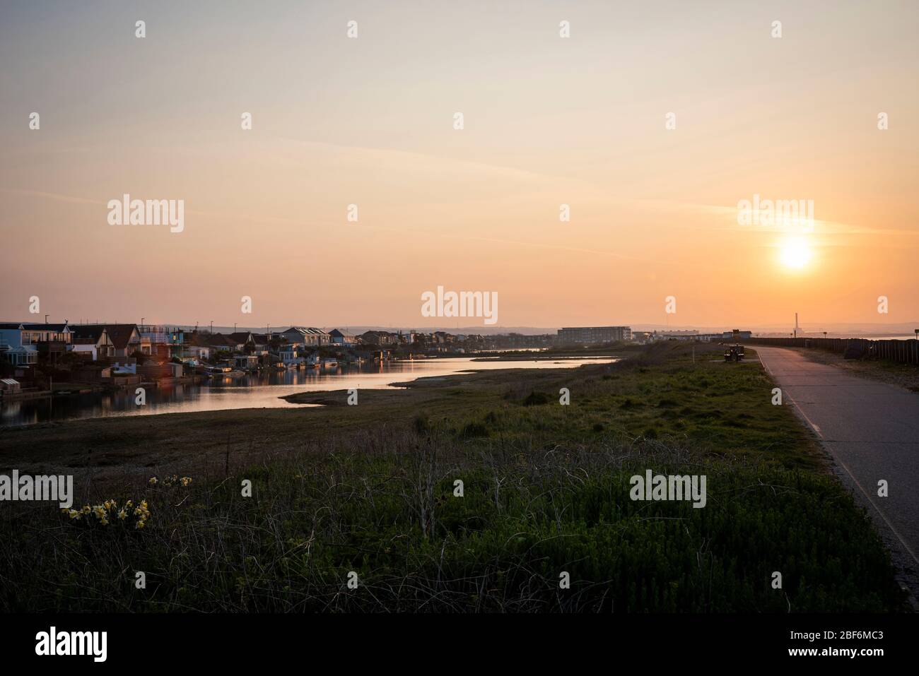 Sunrise over Widewater Lagoon, Lancing, West Sussex, UK Stock Photo Alamy