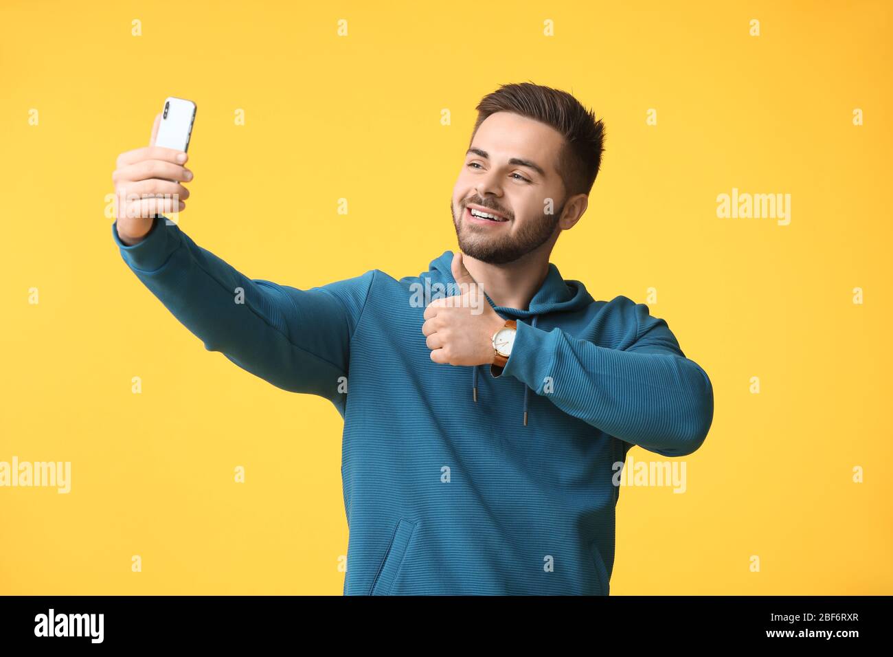 Trendy young man taking selfie hi-res stock photography and images - Alamy