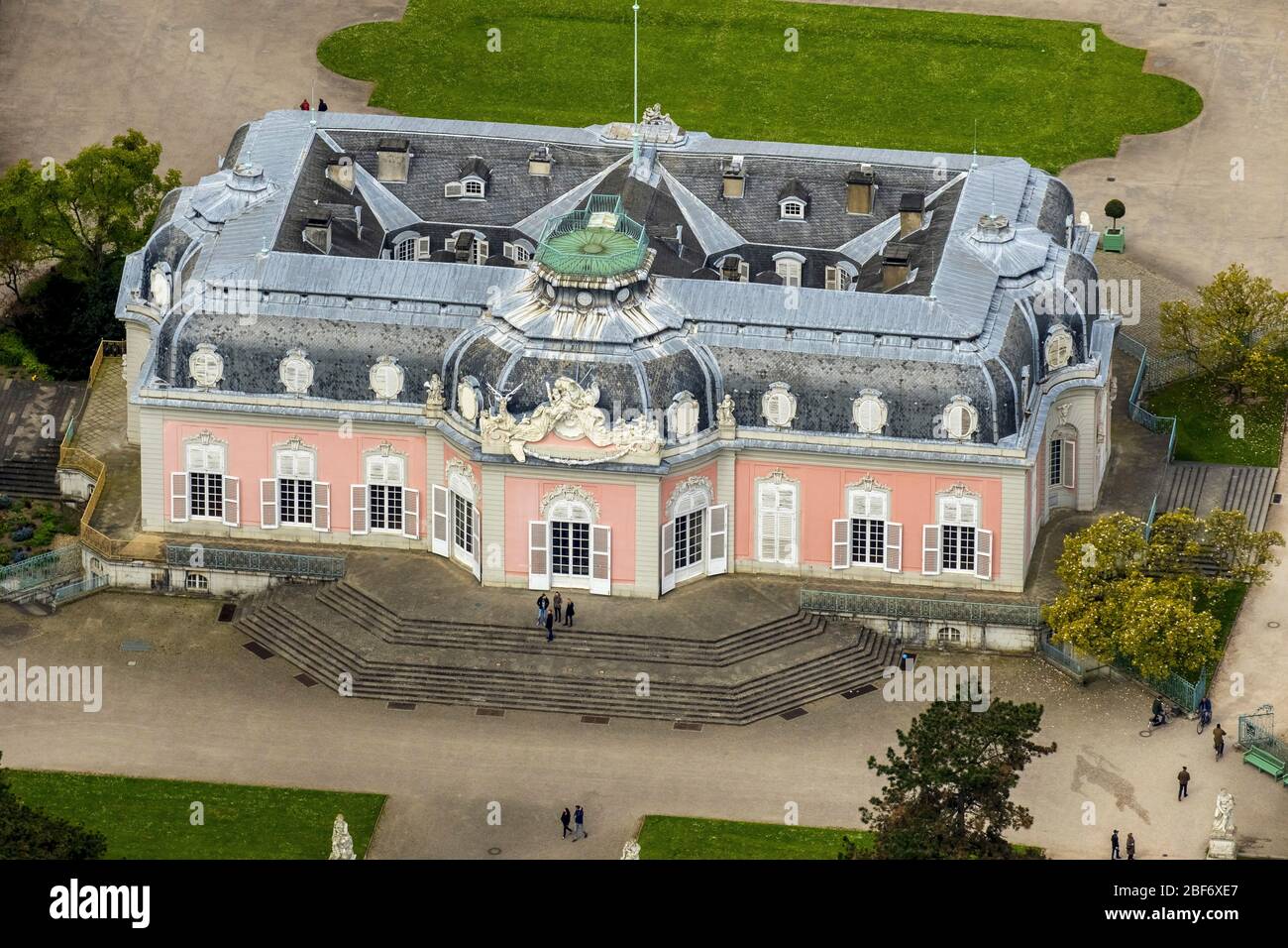 , Palace Benrath in Duesseldorf, 23.04.2016, aerial view, 23.04.2016, aerial view, Germany, North Rhine-Westphalia, Lower Rhine, Dusseldorf Stock Photo