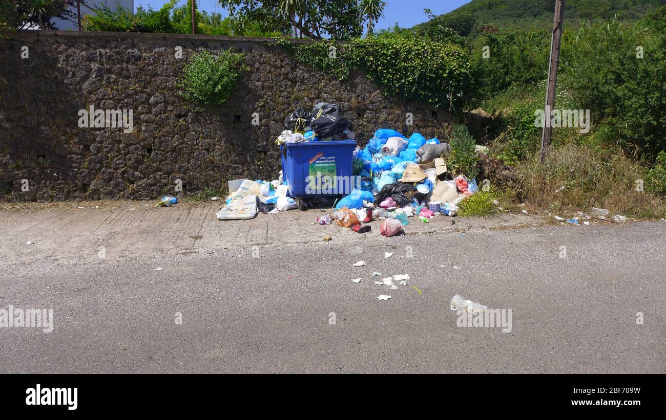 Garbage on the streets hires stock photography and images Alamy