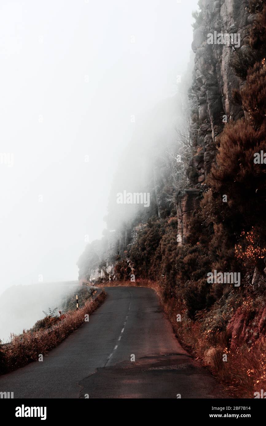Empty road foggy day hi-res stock photography and images - Alamy