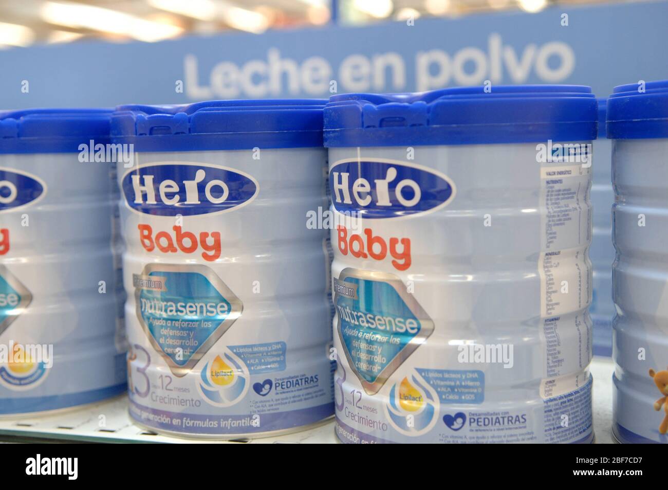Page 2 Carrefour Baby High Resolution Stock Photography And Images Alamy