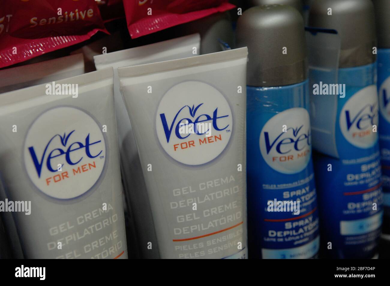 Veet,hair removal cream,for men Stock -
