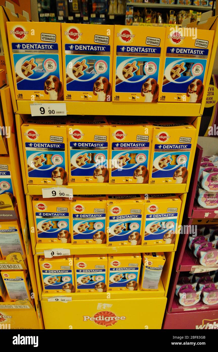 pedigree pet food Stock Photo Alamy