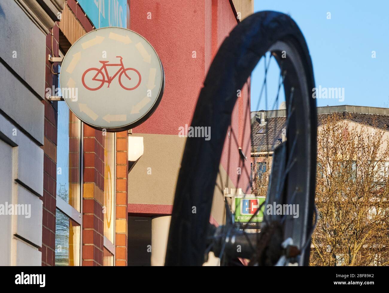 Berlin, Germany. 16th Apr, 2020. A bicycle was turned upside down and connected. It's in front of a bicycle shop. The new regulation in the Corona crisis means that bicycle shops may open again from 20 April. Credit: Annette Riedl/dpa/Alamy Live News Stock Photo