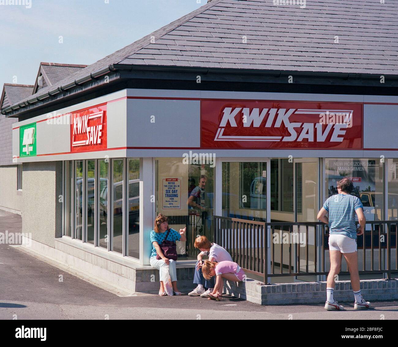 Kwik save supermarket hires stock photography and images Alamy