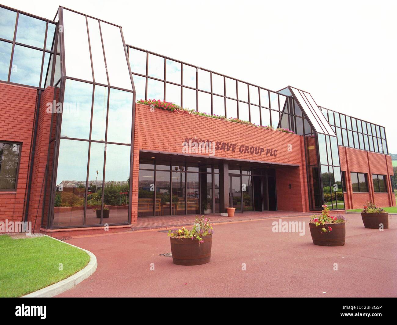 1987 Kwik Save supermarkets, headquarter office building,Prestatyn ...